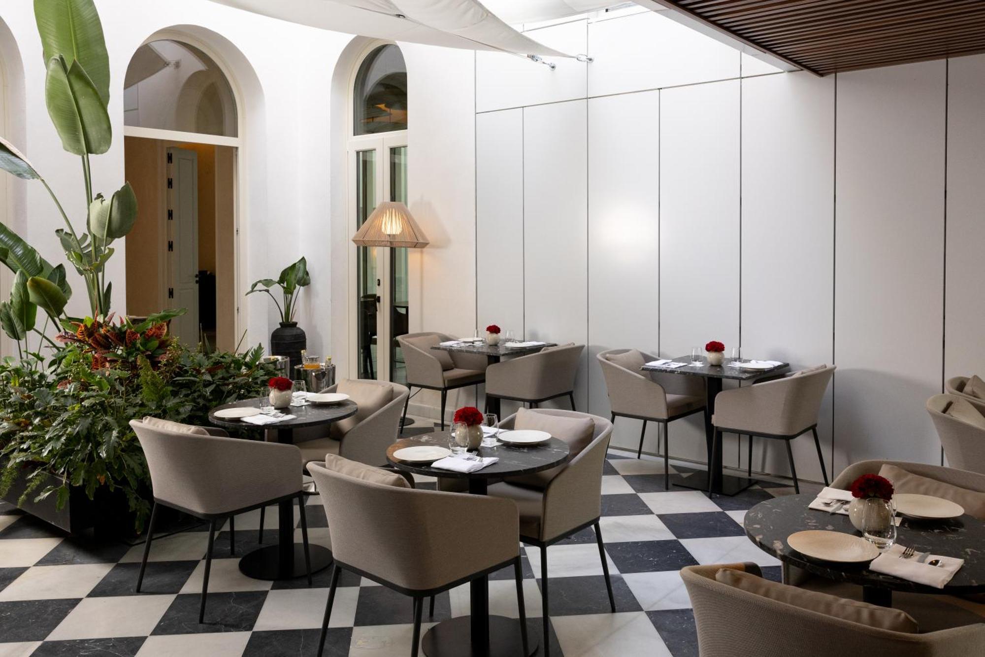 Mercer Plaza Sevilla 5 Gl Eksteriør billede