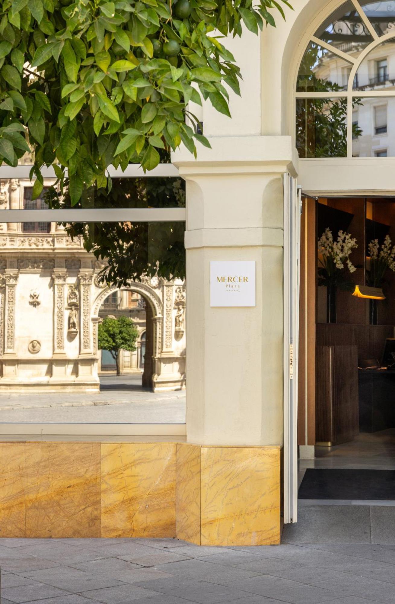 Mercer Plaza Sevilla 5 Gl Eksteriør billede